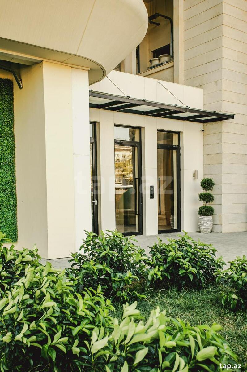 3-otaqlı yeni tikili, H.Cavid pr., 147.8 m²