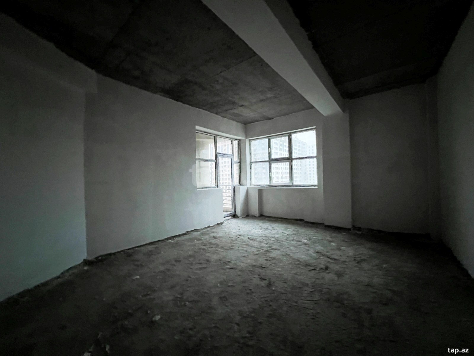 3-otaqlı yeni tikili, H.Cavid pr., 147.8 m²