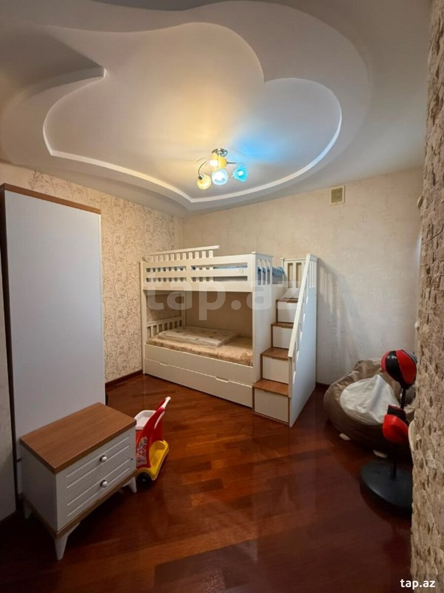 Villa, Bakıxanov qəs.