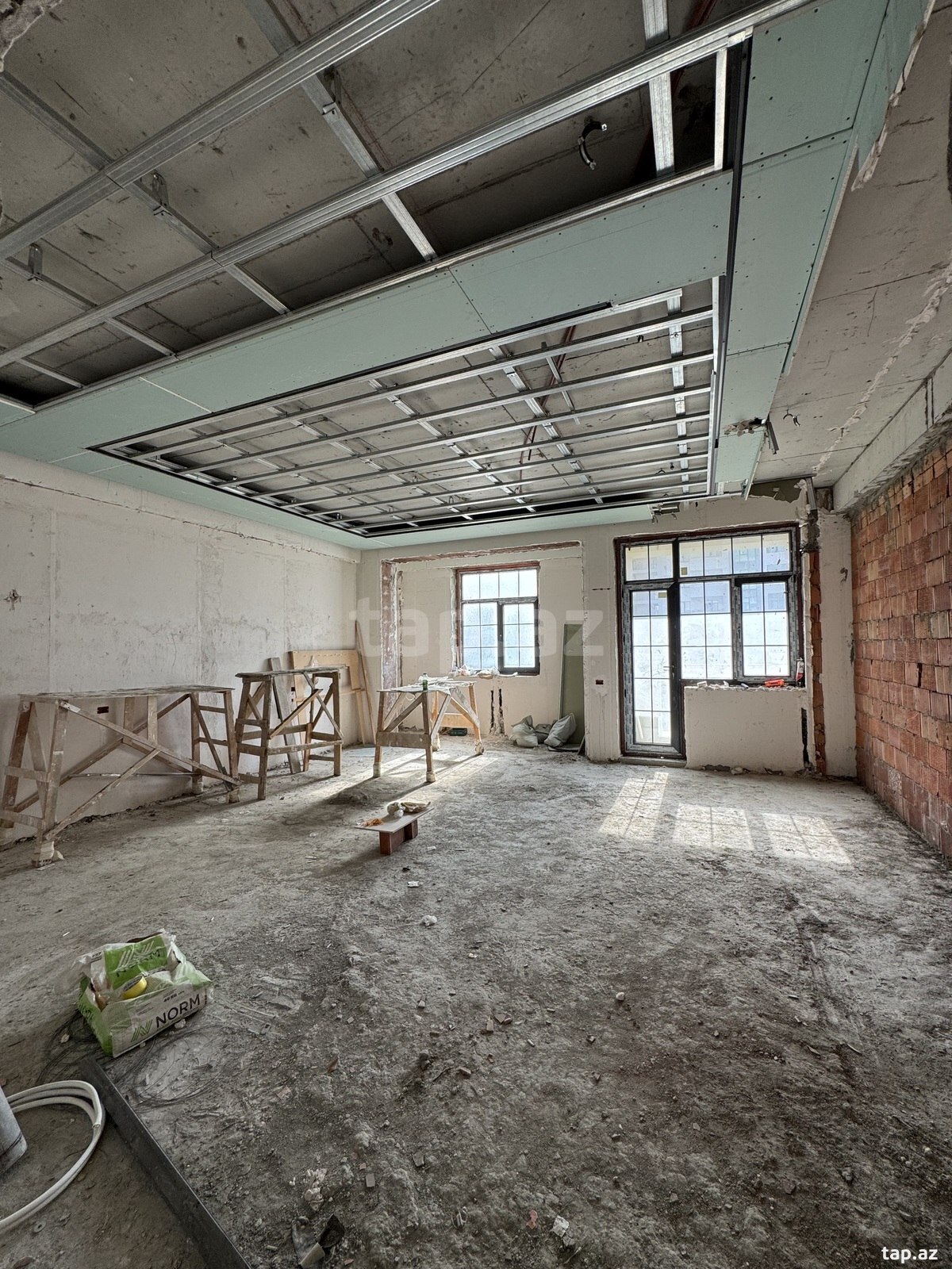 1-otaqlı yeni tikili, Elmlər Akademiyası m., 68 m²