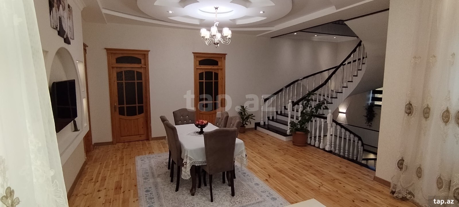 Villa, Quba r.