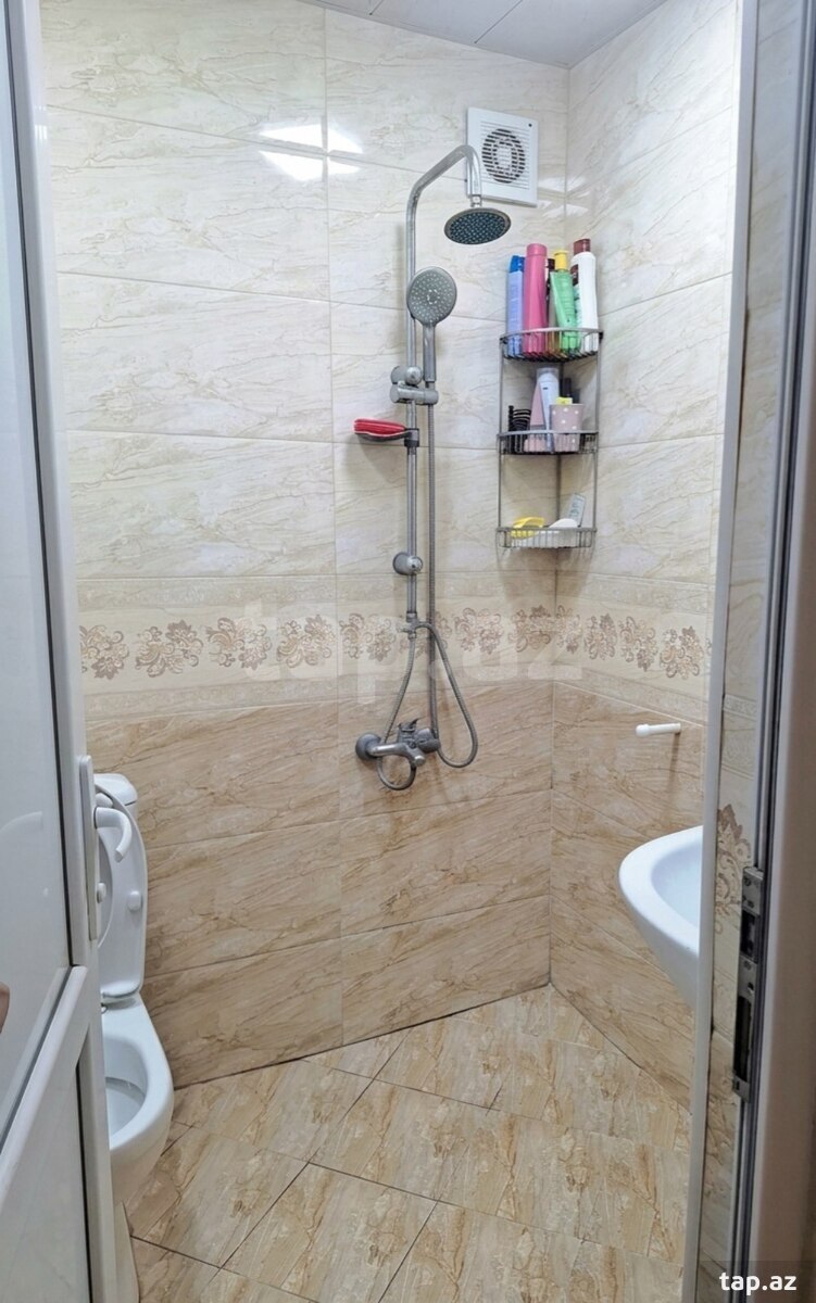 3-otaqlı mənzil, Gəncə ş., 68 m²