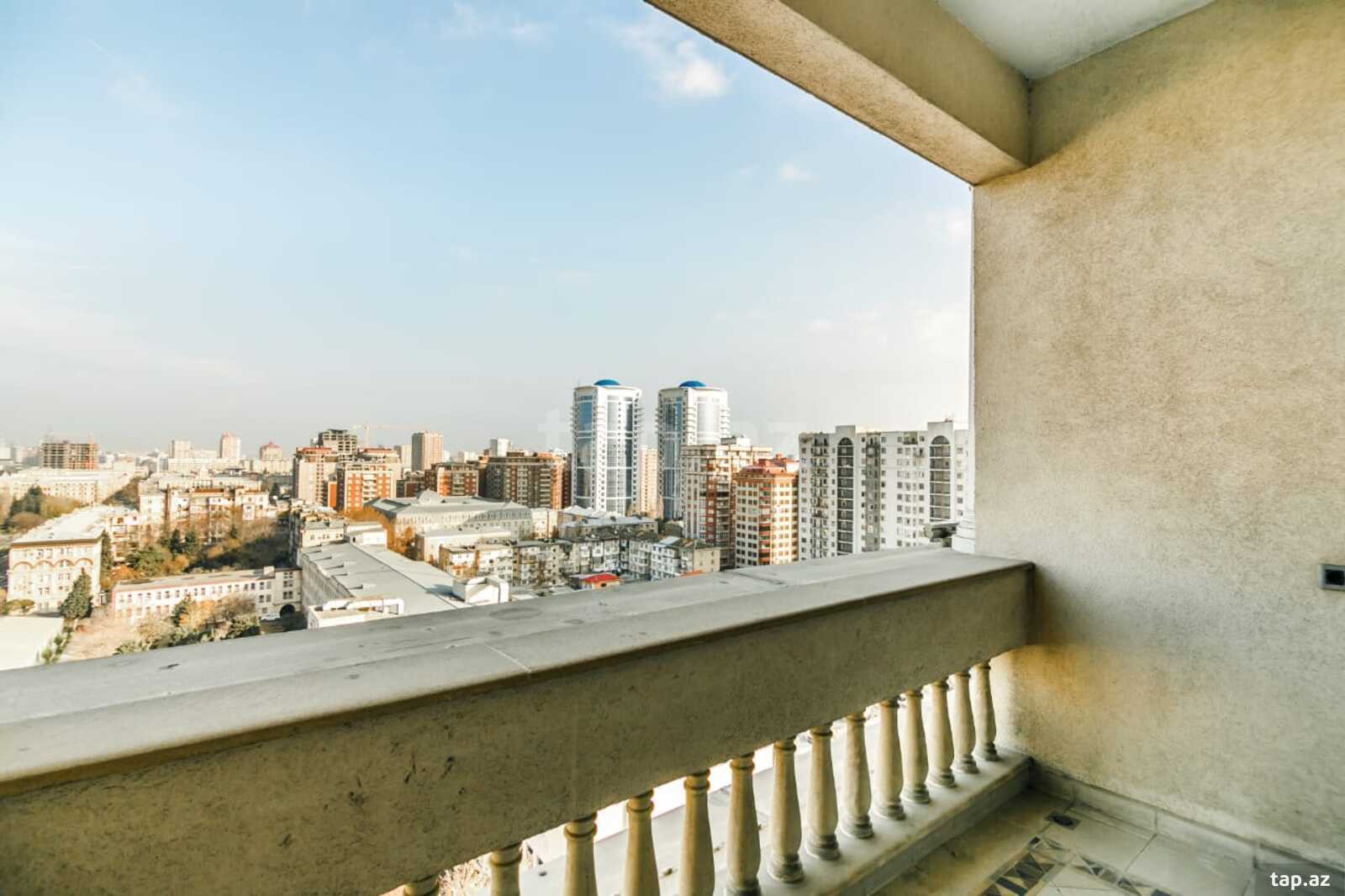 4-otaqlı yeni tikili kirayə verilir, Bakıxanov küç., 240 m²
