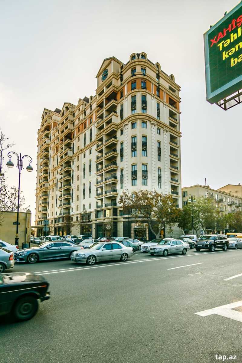4-otaqlı yeni tikili kirayə verilir, Bakıxanov küç., 240 m²
