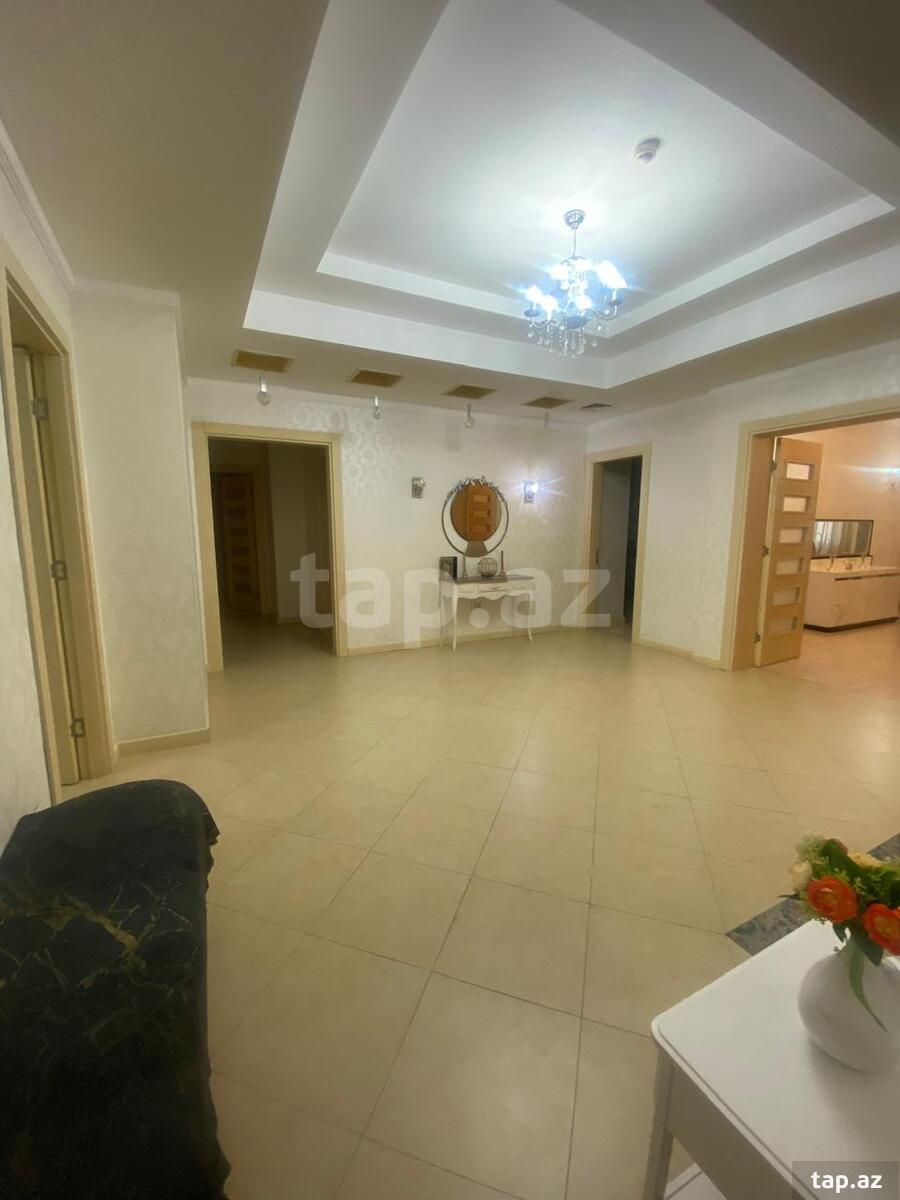 4-otaqlı yeni tikili kirayə verilir, Bakıxanov küç., 240 m²