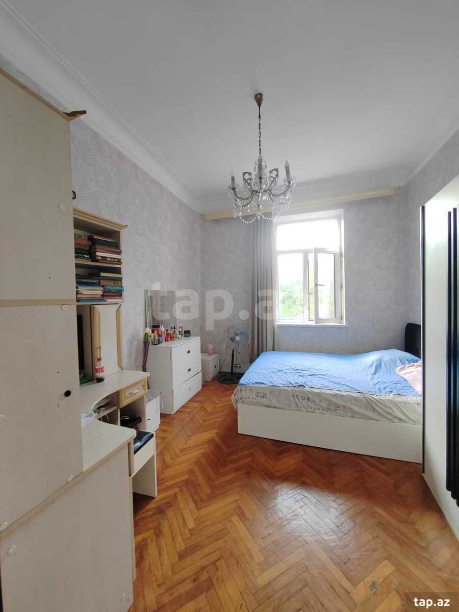 3-otaqlı mənzil, 8 noyabr pr., 88 m²