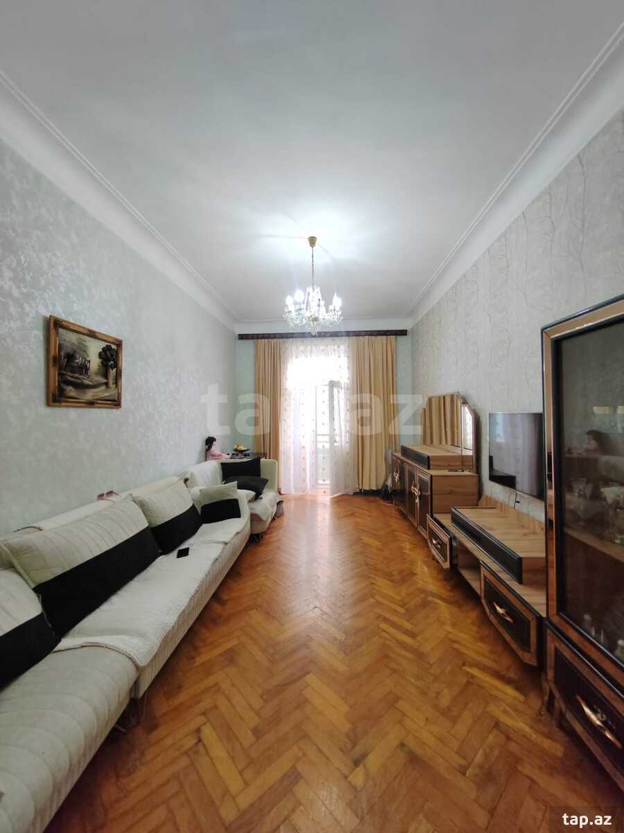 3-otaqlı mənzil, 8 noyabr pr., 88 m²