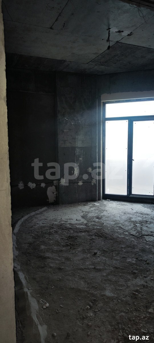 3-otaqlı yeni tikili, Elmlər Akademiyası m., 100 m²