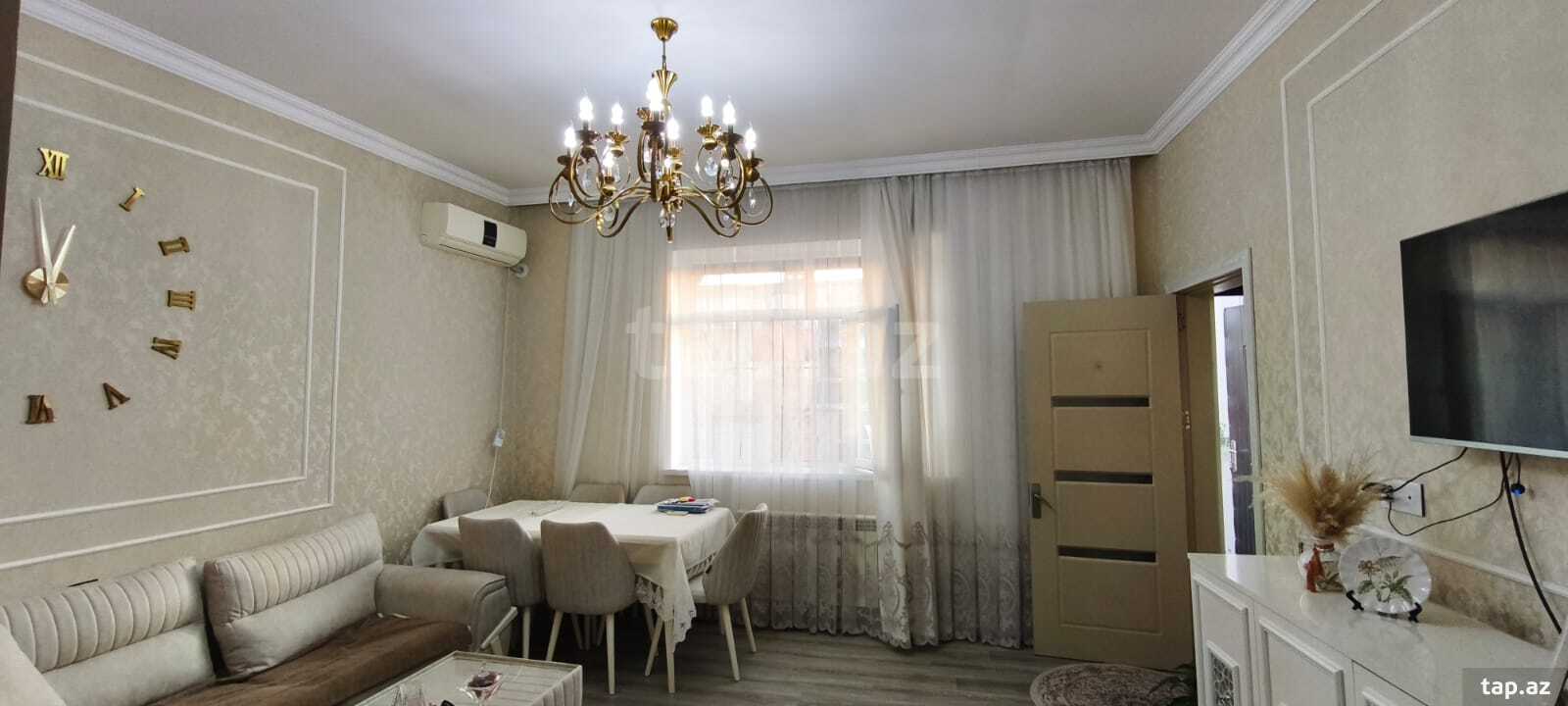 Həyət evi, İlqar Həbibov küç.