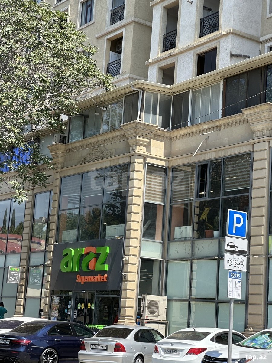 4-otaqlı yeni tikili, Nərimanov r., 175 m²