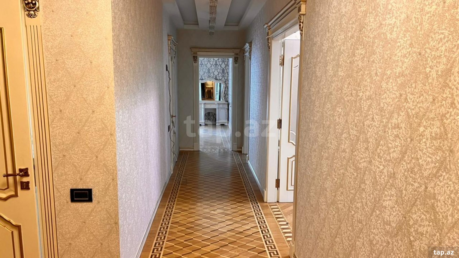 3-otaqlı yeni tikili, 28 May m., 170 m²