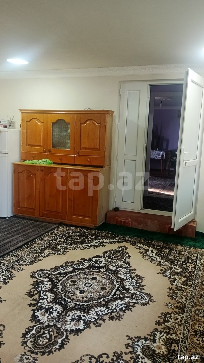6 sot torpaq sahəsi, Qəbələ r.
