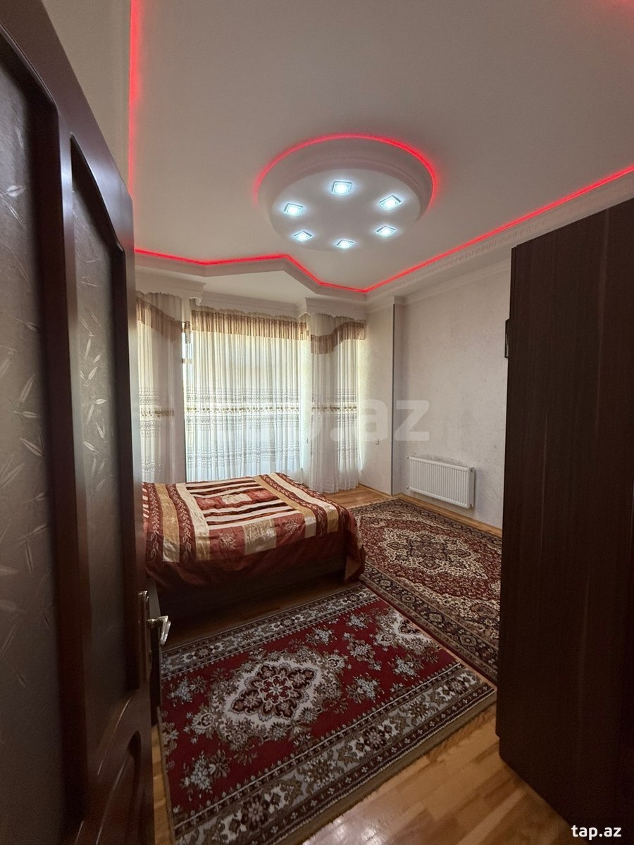 Villa, Fatmayı qəs.