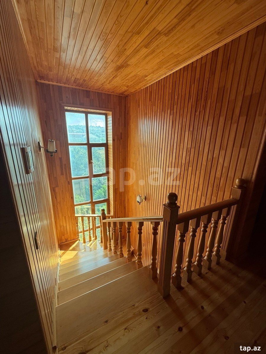 Villa, Fatmayı qəs.