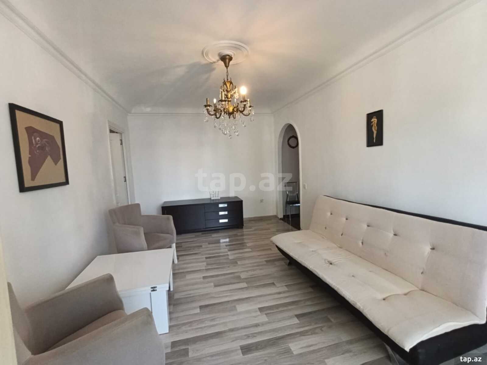 2-otaqlı mənzil, Qara Qarayev küç., 42 m²