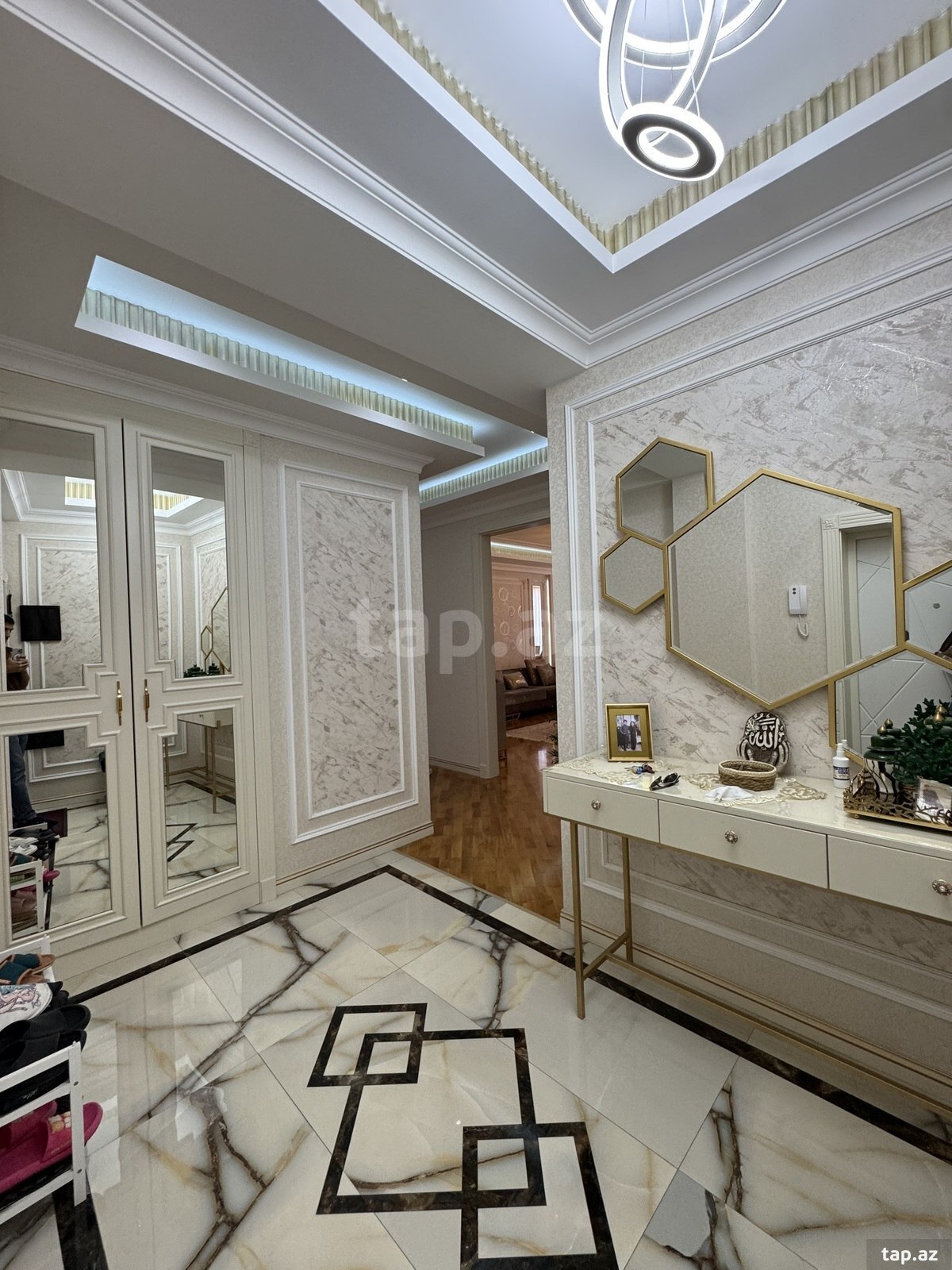 4-otaqlı yeni tikili, Yasamal r., 152 m²