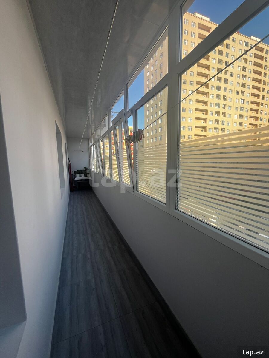 4-otaqlı mənzil, Məhəmməd Xiyabani küç., 120 m²