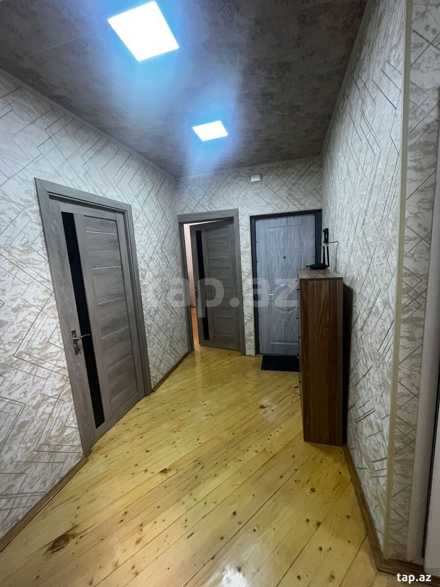 4-otaqlı mənzil, Məhəmməd Xiyabani küç., 120 m²