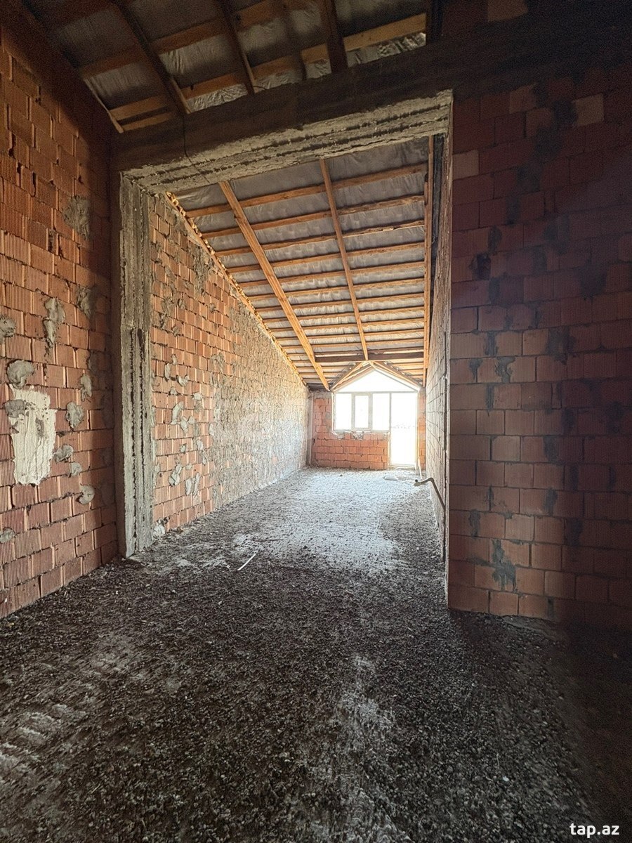 3-otaqlı yeni tikili, Gəncə ş., 138 m²