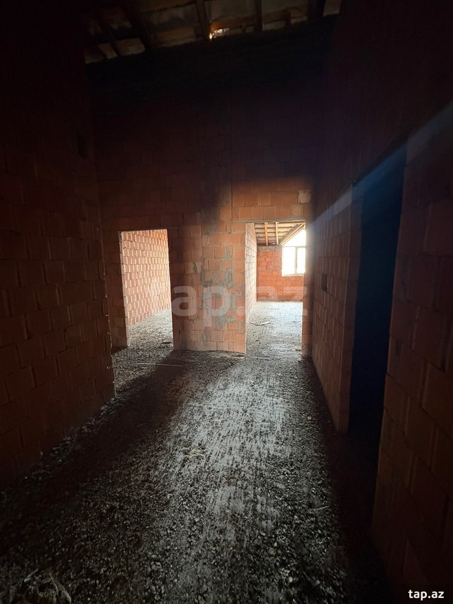 3-otaqlı yeni tikili, Gəncə ş., 138 m²