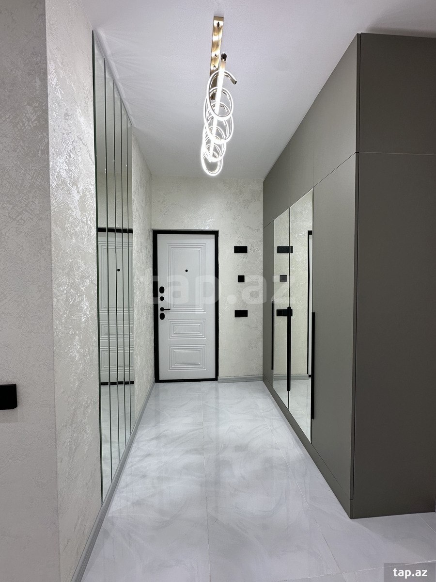 3-otaqlı mənzil, N. Tusi küç., 90 m²