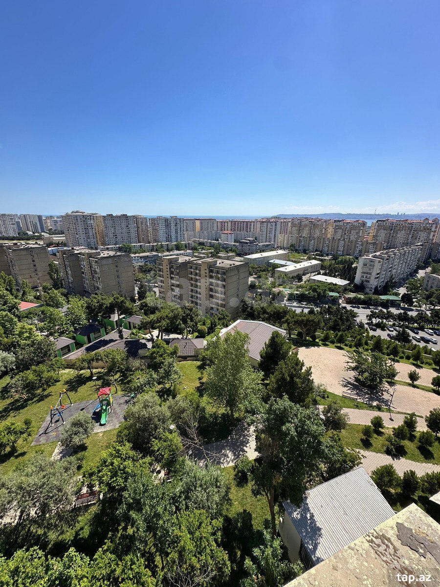 3-otaqlı mənzil, N. Tusi küç., 90 m²