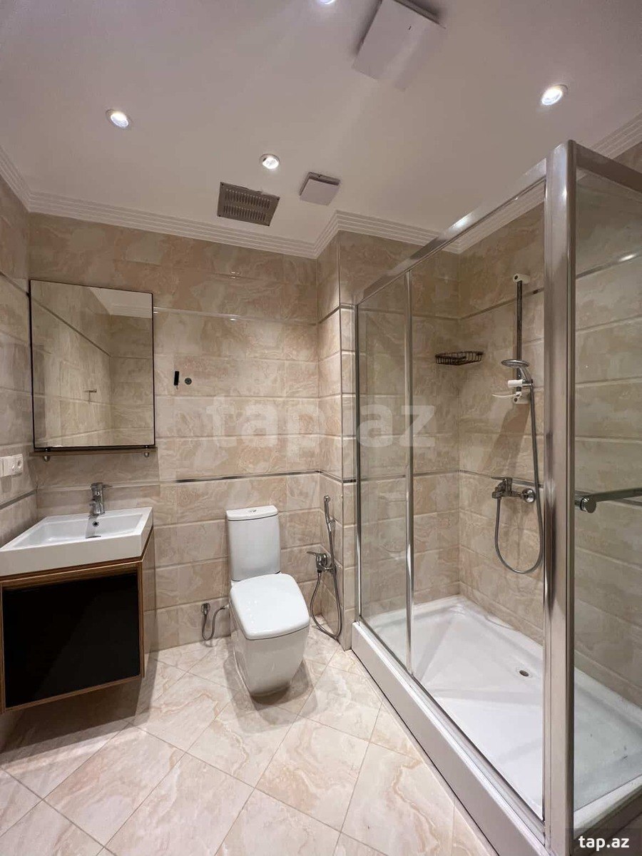5-otaqlı yeni tikili kirayə verilir, Neftçilər pr., 250 m²