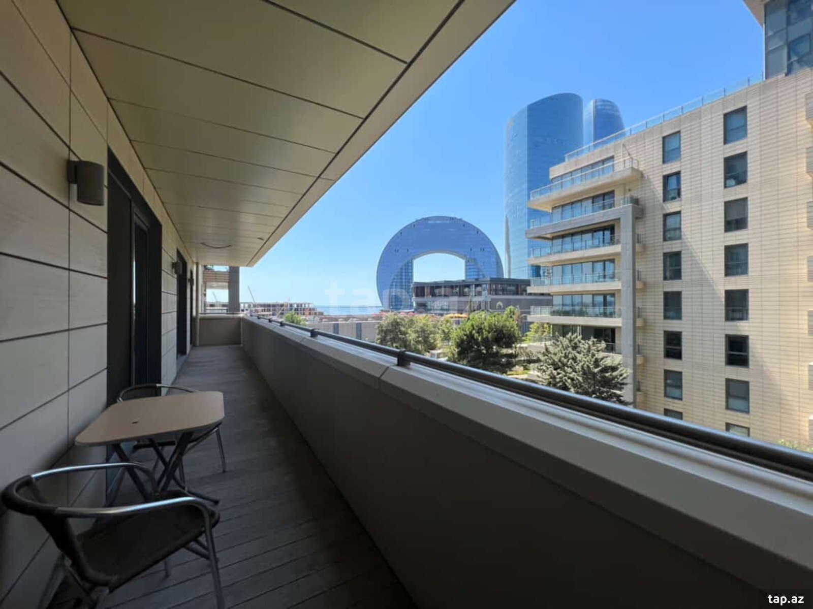 5-otaqlı yeni tikili kirayə verilir, Neftçilər pr., 250 m²