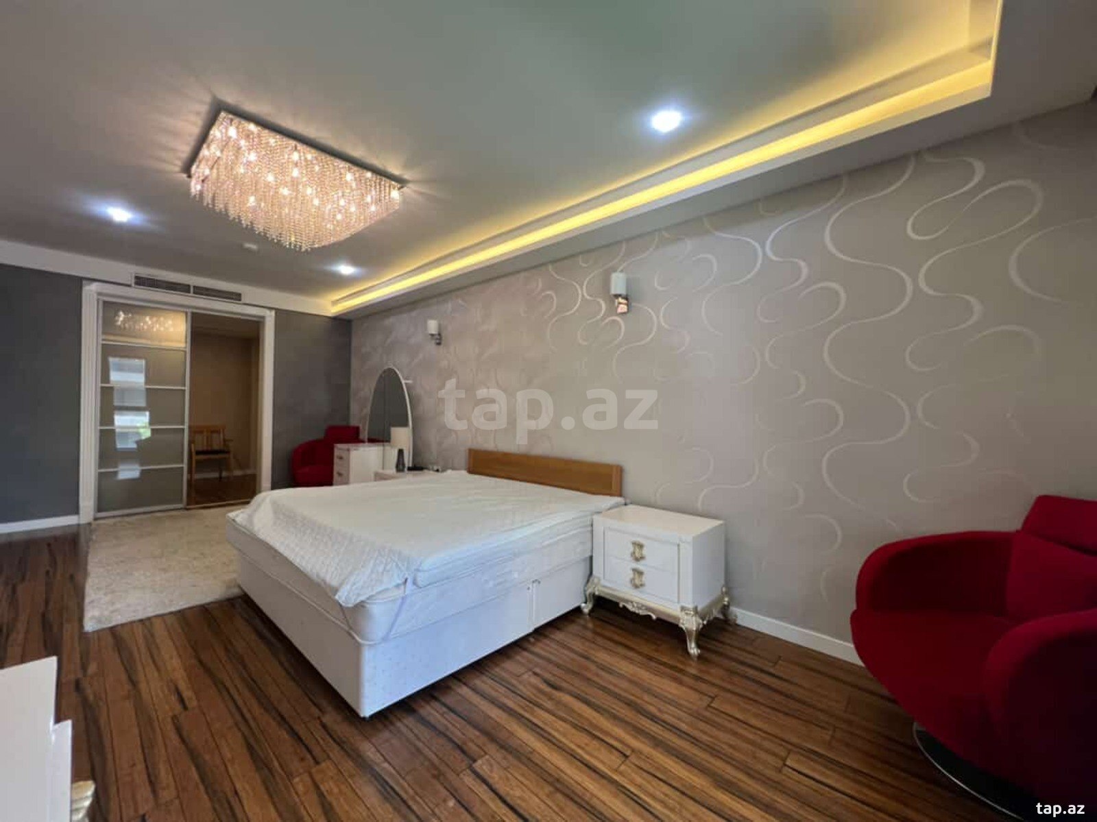 5-otaqlı yeni tikili kirayə verilir, Neftçilər pr., 250 m²