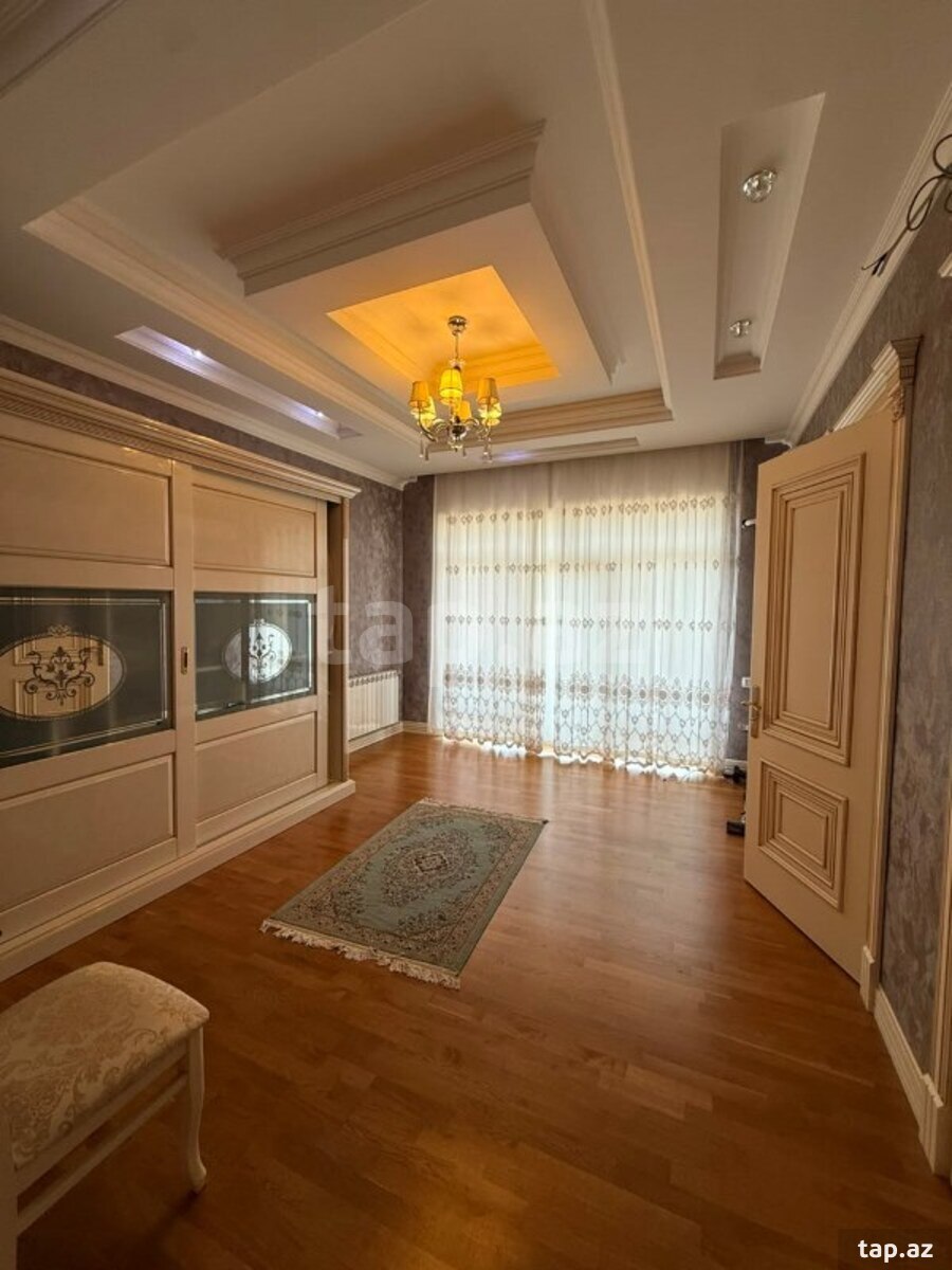 Villa, Xətai r.
