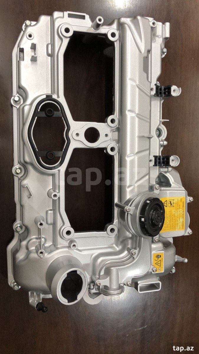 BMW N20/N26 mühərrikin alüminium üst qapağı