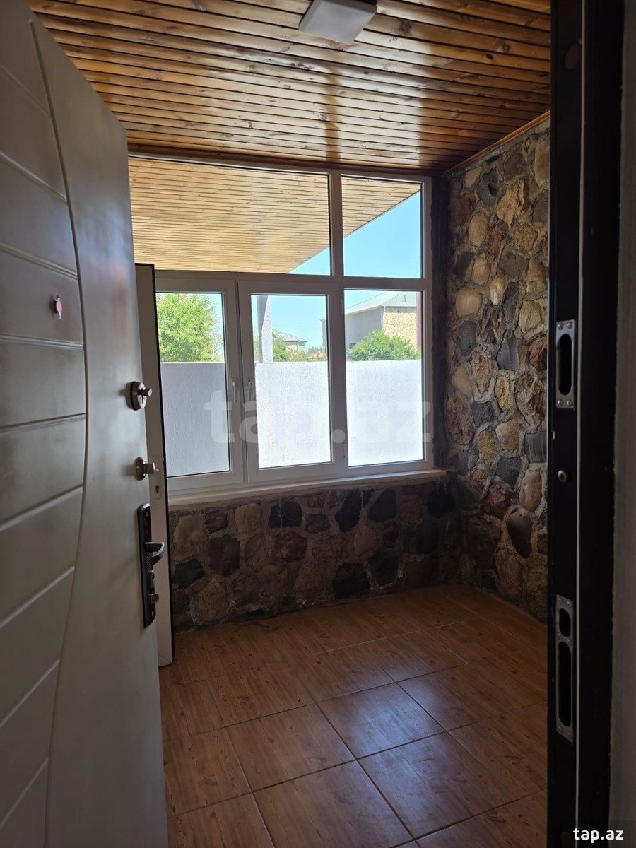 Həyət evi, Saray qəs.