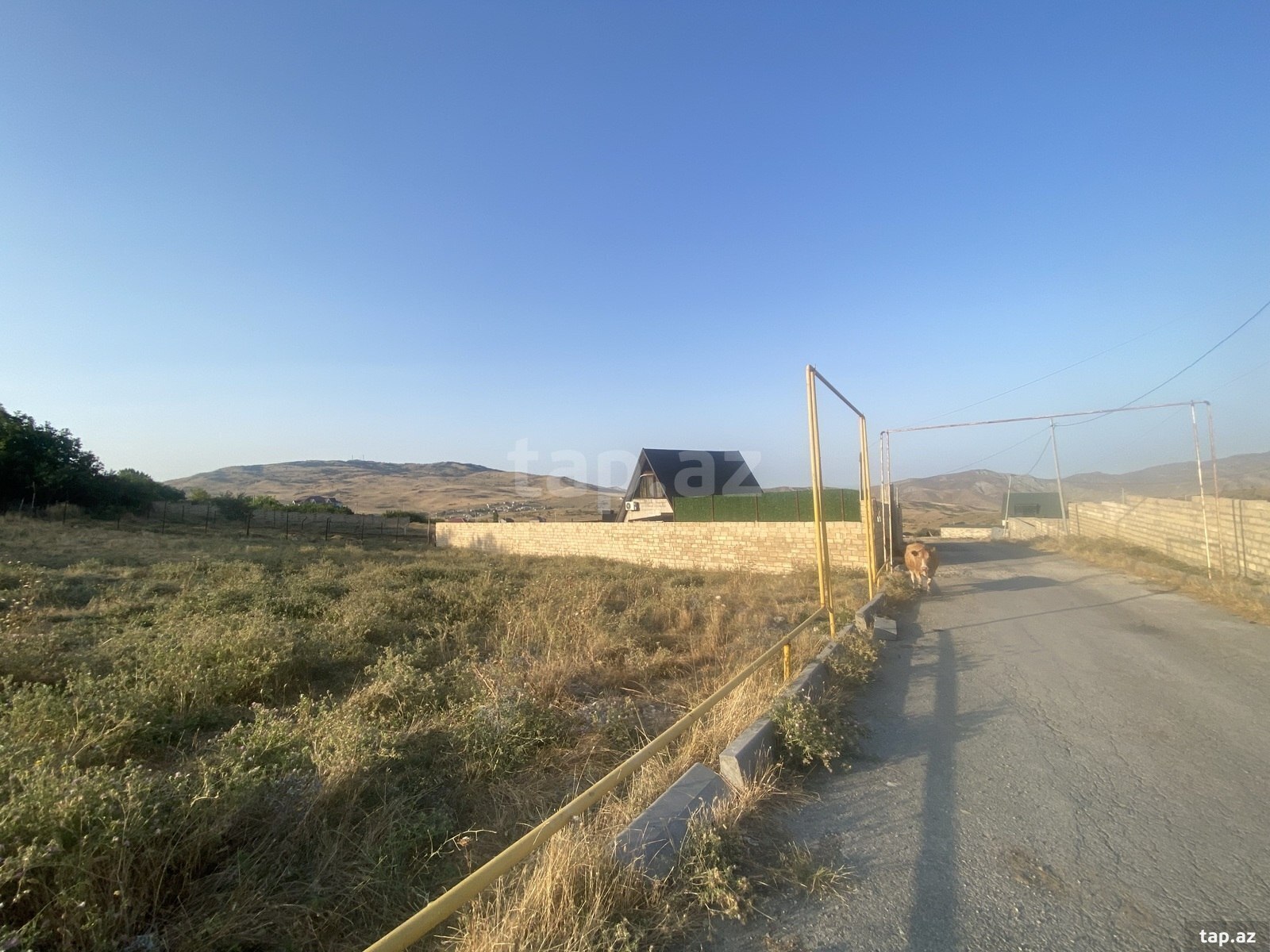 8 sot torpaq sahəsi, Xızı r.