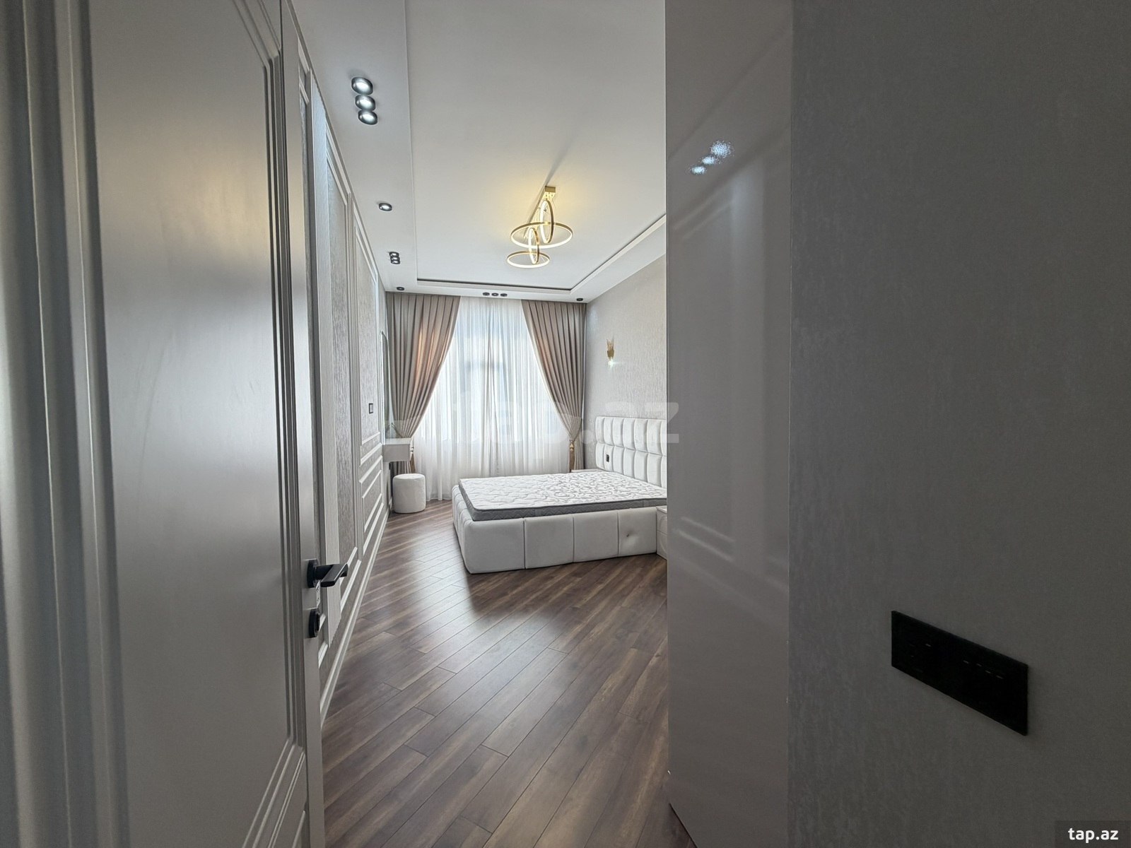 3-otaqlı yeni tikili, Nəsrəddin Tusi küç., 91 m²