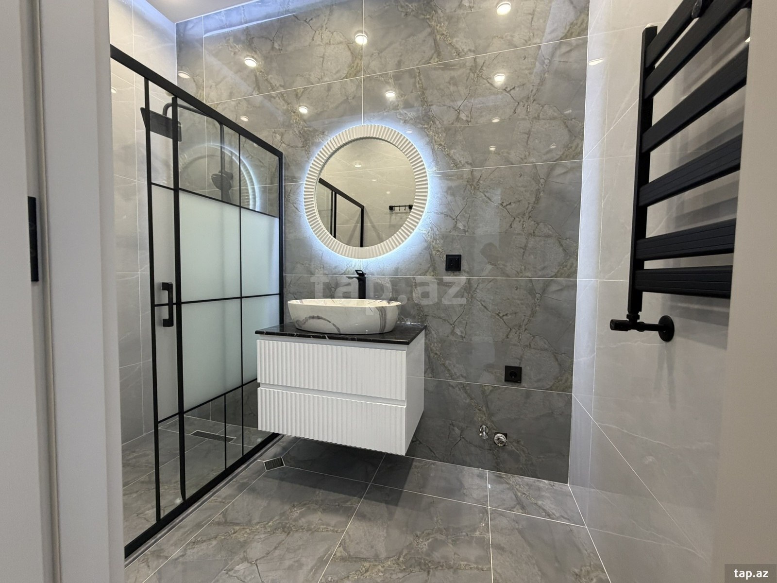 3-otaqlı yeni tikili, Nəsrəddin Tusi küç., 91 m²