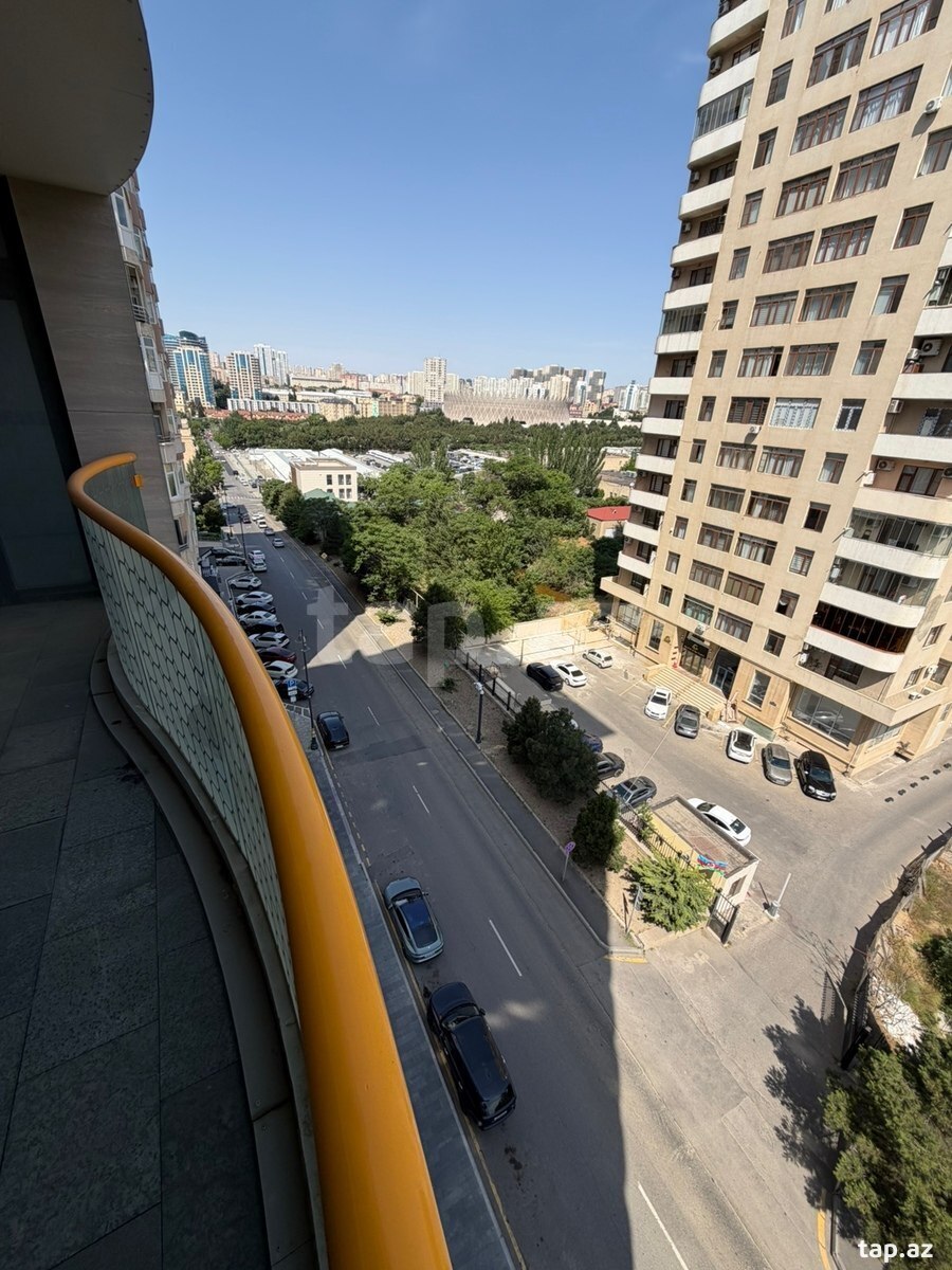 4-otaqlı yeni tikili, Nəsimi r., 194 m²