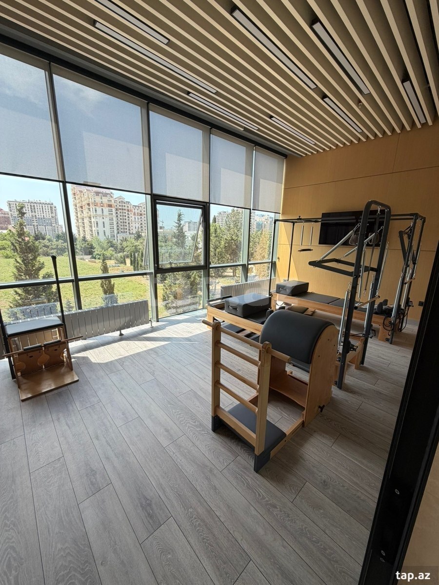 4-otaqlı yeni tikili, Nəsimi r., 194 m²