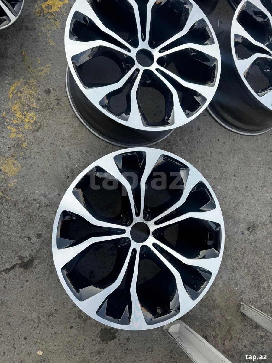 BMW X5 F15 diskləri