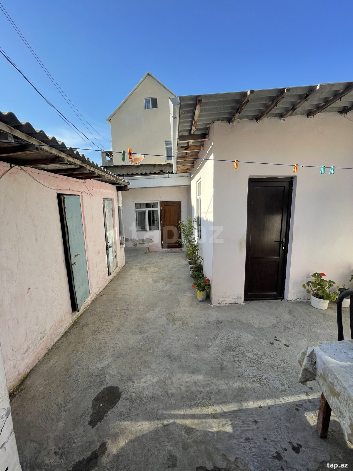 Həyət evi, Faiq Rüstəmov küç.