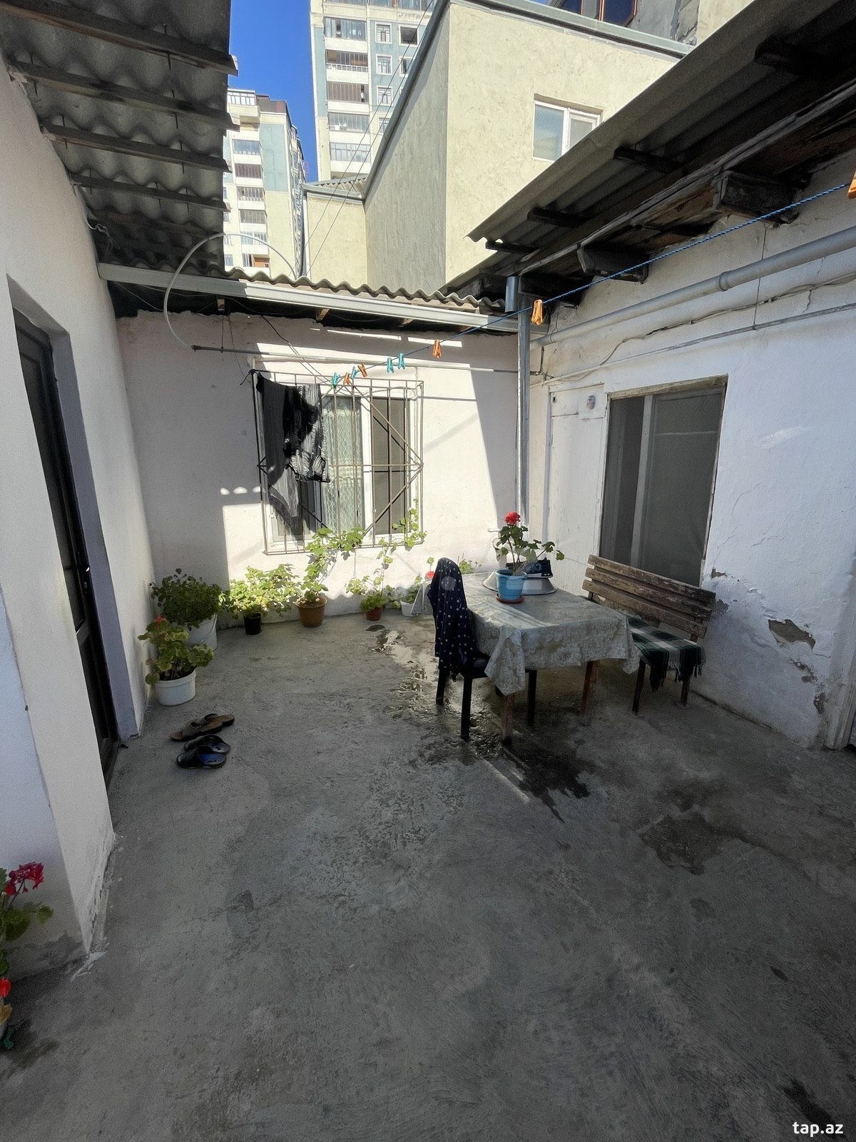 Həyət evi, Faiq Rüstəmov küç.