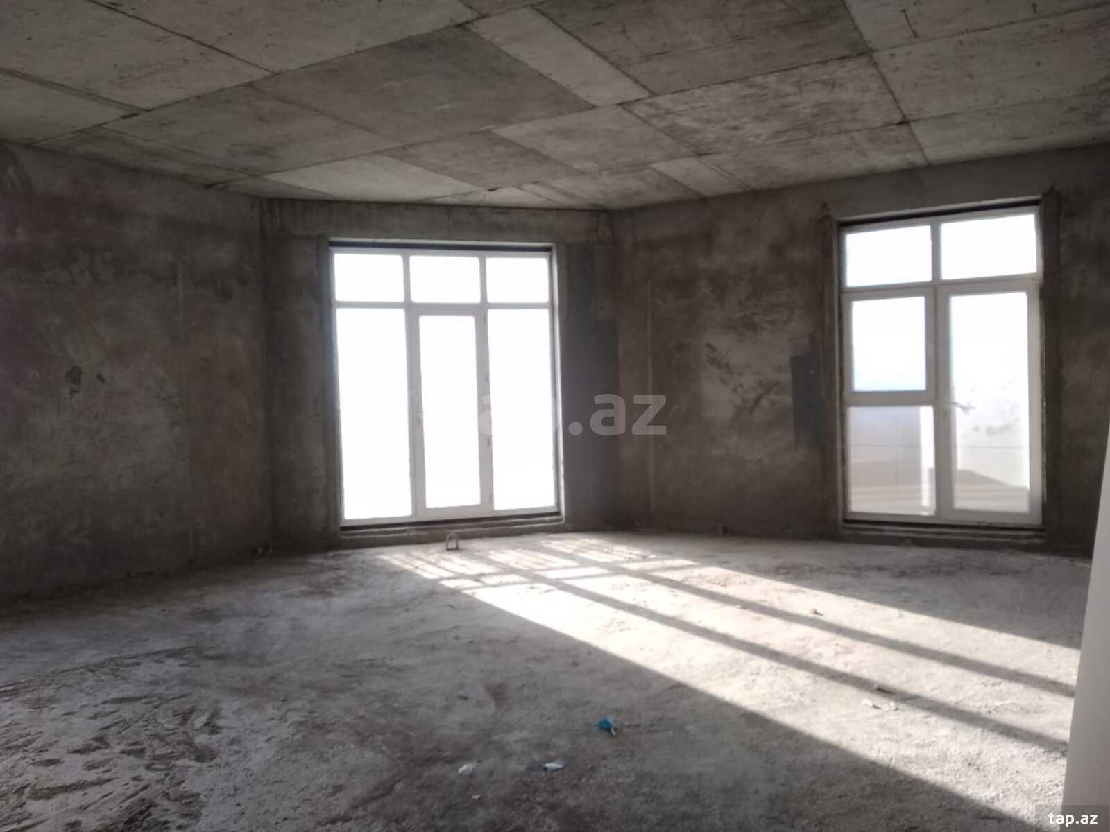 4-otaqlı yeni tikili, Ağ şəhər, 160 m²