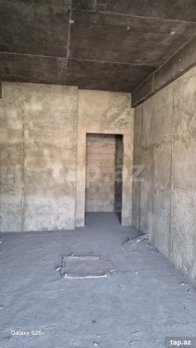 2-комн. новостройка, Гусарский р., 82 м²