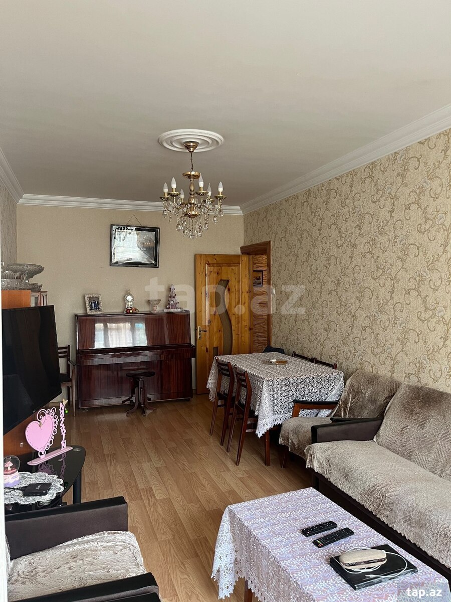 3-otaqlı mənzil, Gəncə ş., 74 m²