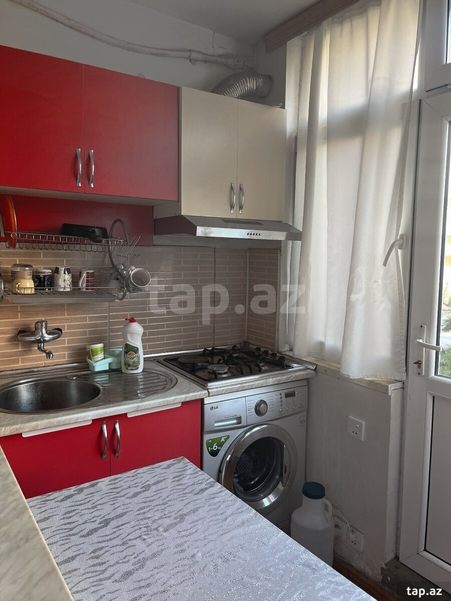 3-otaqlı mənzil, Gəncə ş., 74 m²