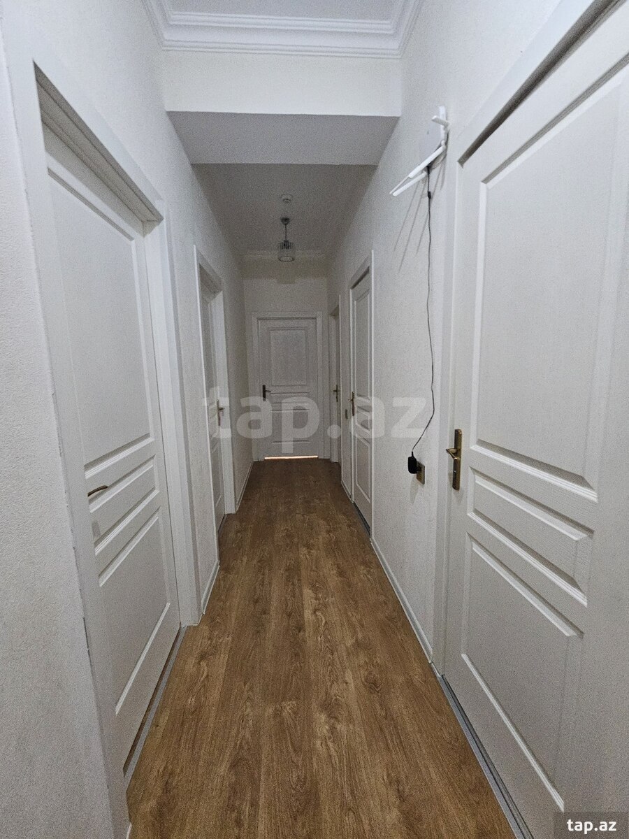 3-otaqlı yeni tikili, Gəncə ş., 76 m²