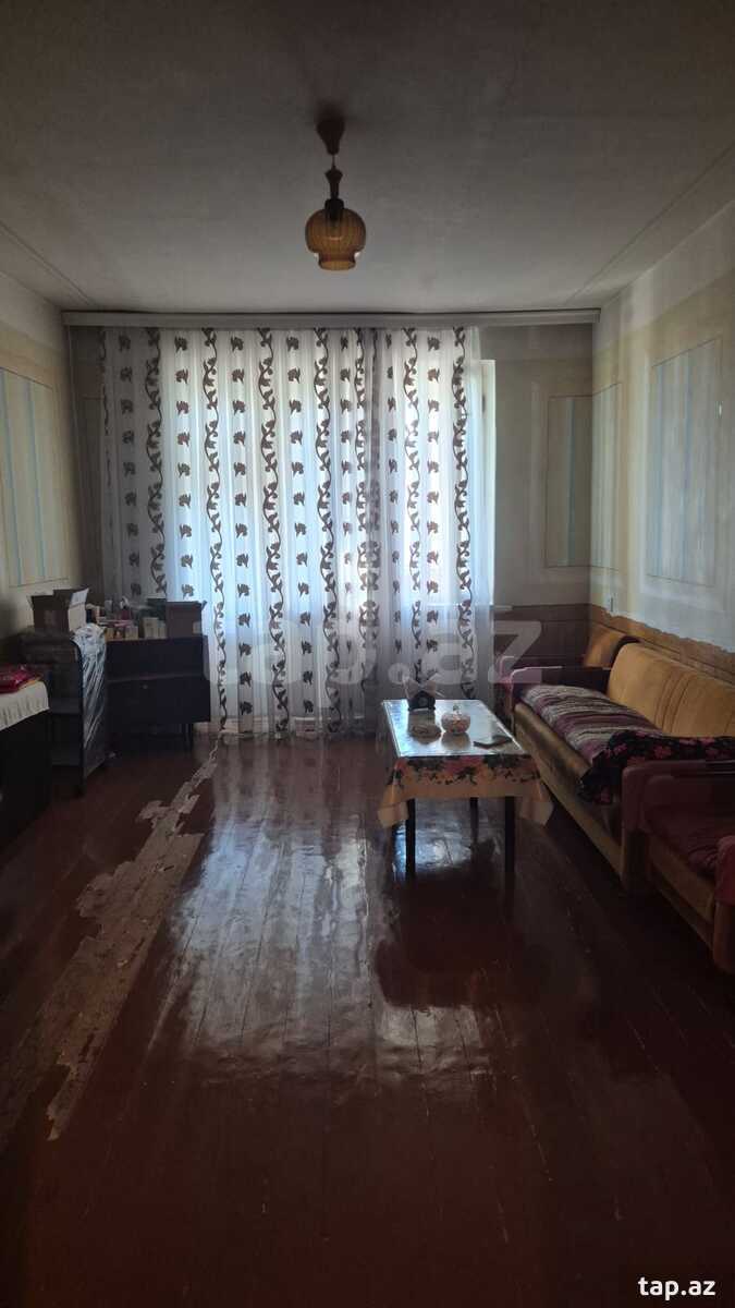 5-otaqlı mənzil, 9-cu mkr., 130 m²
