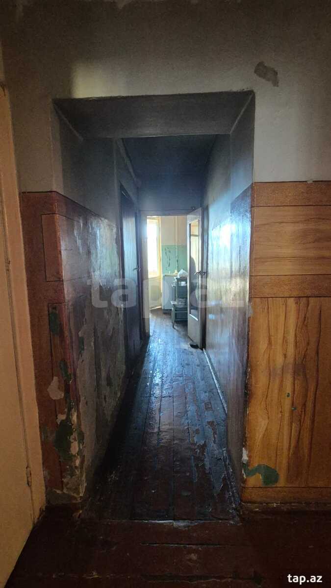 5-otaqlı mənzil, 9-cu mkr., 130 m²