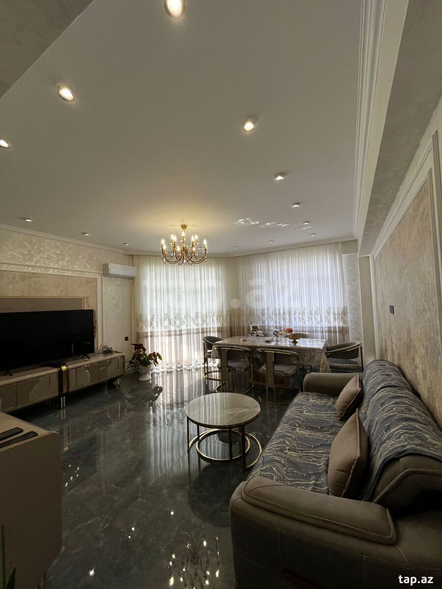 4-otaqlı yeni tikili, 8 Noyabr pr., 170 m²