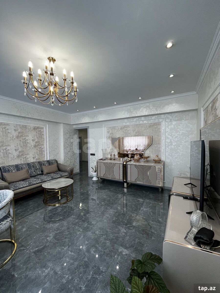 4-otaqlı yeni tikili, 8 Noyabr pr., 170 m²