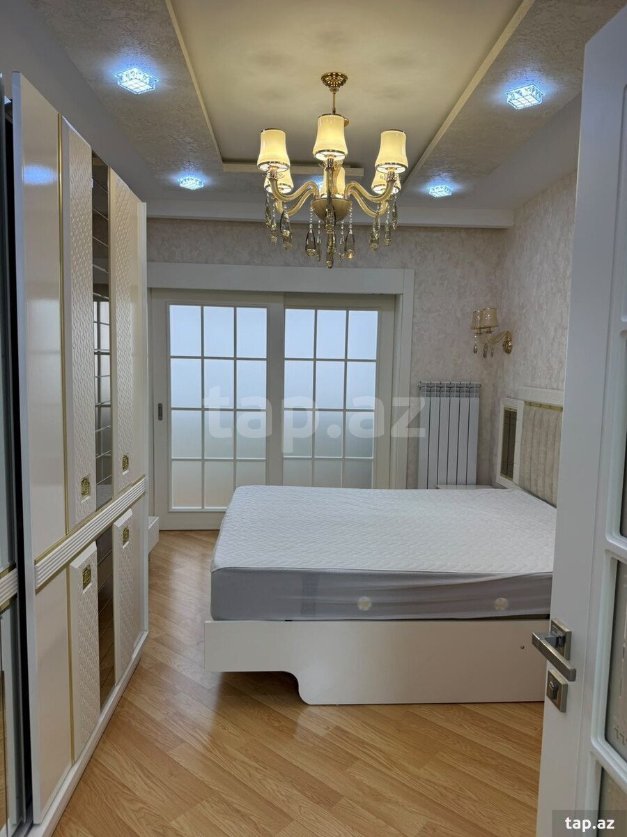 2-otaqlı yeni tikili, Ənvər Hüseynov küç., 75 m²